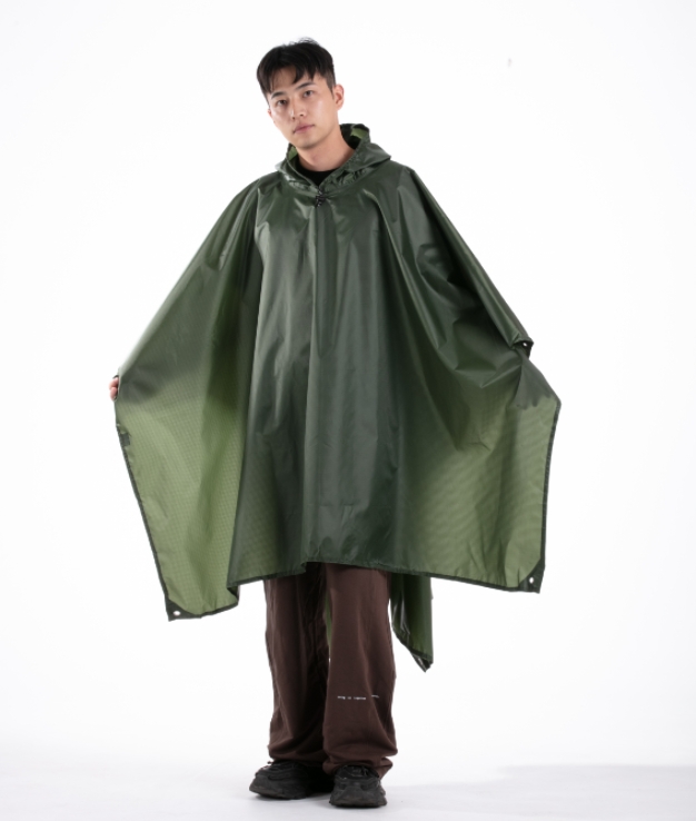 Professional Outdoor Raincoat Choice